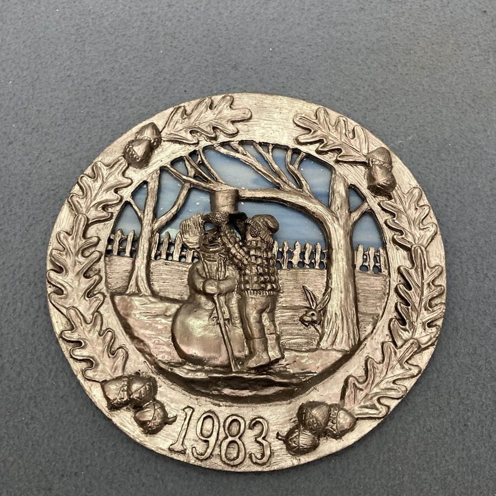 Michael Ricker Pewter w/Blue Slag Glass 1983 Midwestern Christmas Plate 4338